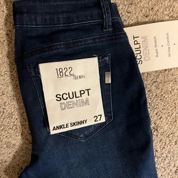 1822 Denim | Jeans | 822 Sculpting Stretch Jeans | Poshmark